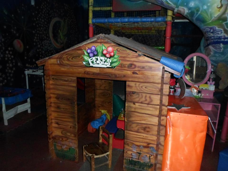 PEKE'S  entre hadas y duendes