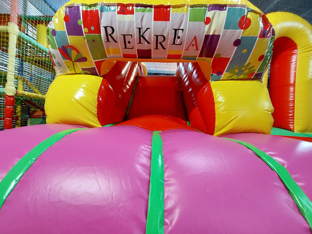 REKREA SALON DE FIESTAS
