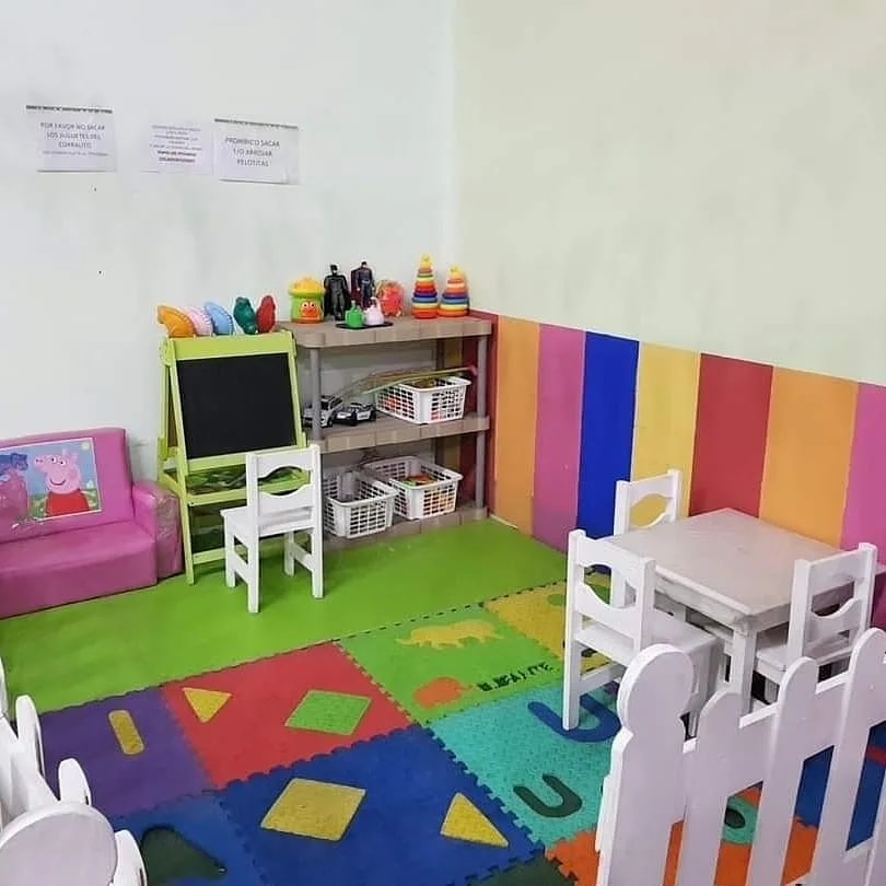 TREMENDITOS SALON DE EVENTOS