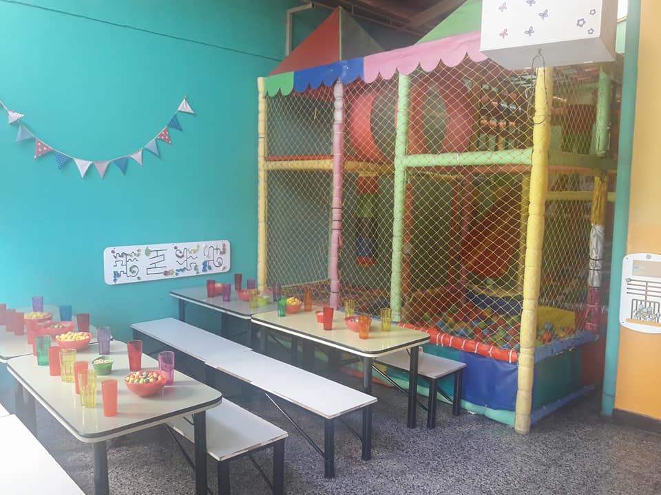 MAGICO MUNDO DE COLORES