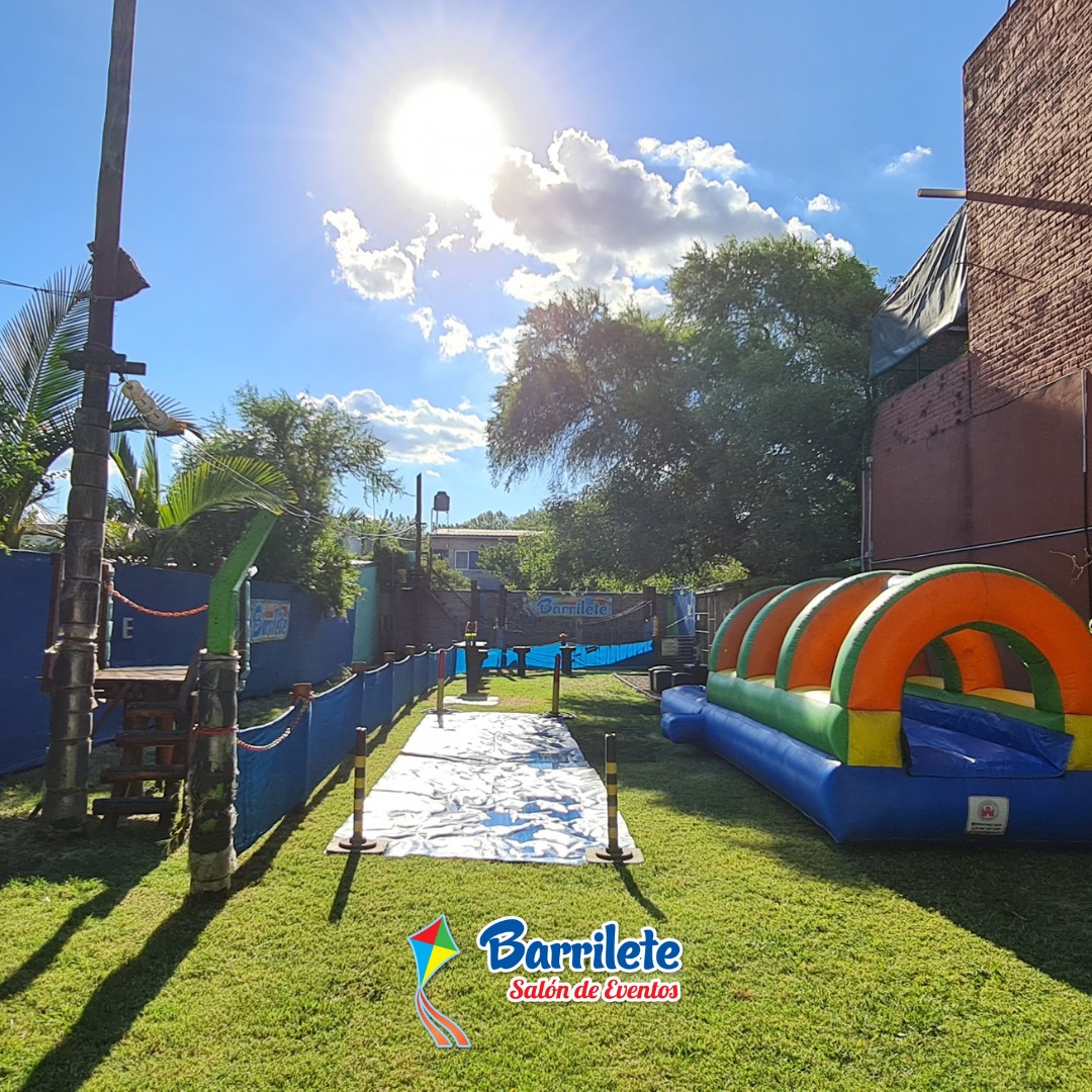BARRILETE SALON DE EVENTOS