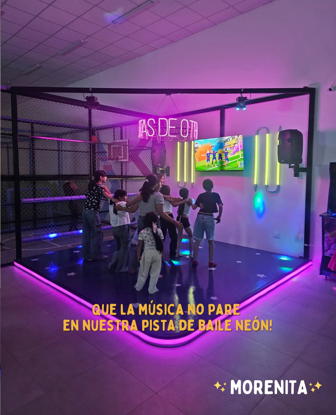 Morenita fiestas de otra galaxia