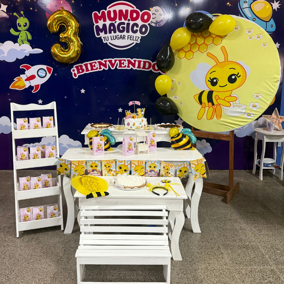 Mundo Mágico Mercedes