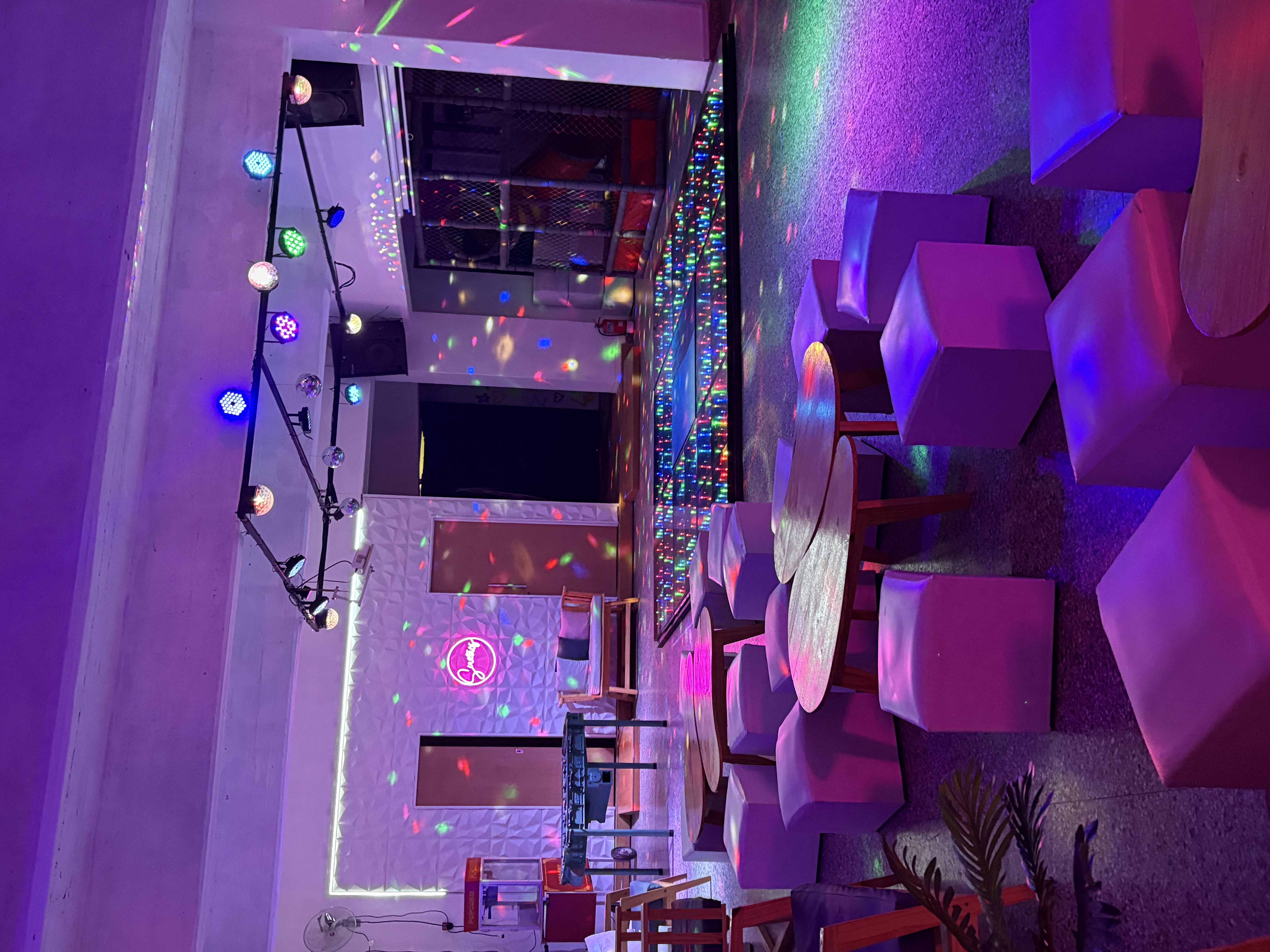SUEÑOS  SALON DE EVENTOS